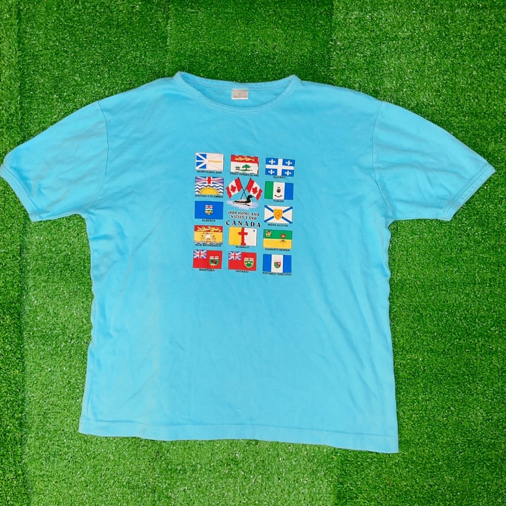 ✨Super cute Canada baby tee